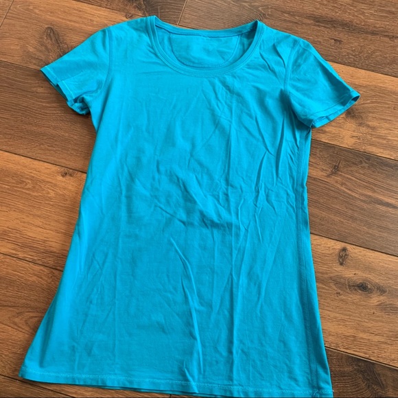 lululemon athletica Tops - Lululemon athletic tee shirt size 4 GUC